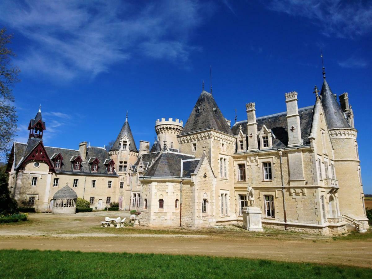 Chateau Des Chevaliers De Londigny المظهر الخارجي الصورة